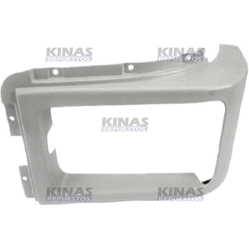 MOLDURA GRADE FARO DELANTERO SCANIA 113 STREAMLINE IZQ (PLASTICO)