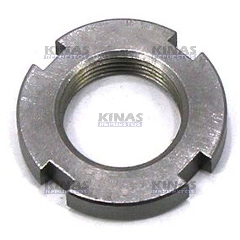 TUERCA EJE INTERNO HORQUILLA MARCHA CAJA CAMBIO VALTRA BH140 | 82315000