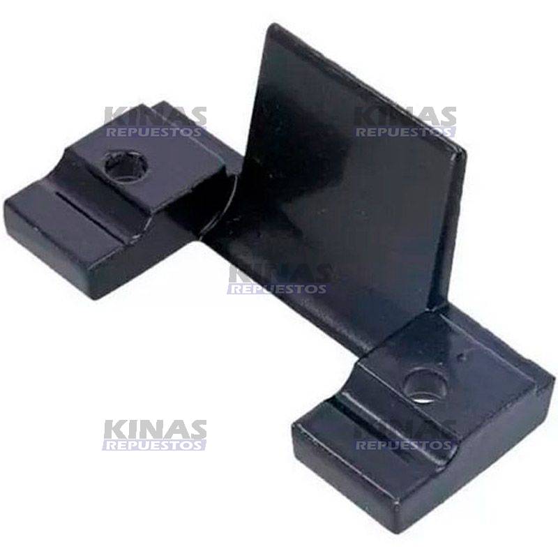 TAPA MANIJA ALZA PUXADOR CAPO/PARILLA CABINA R112/113 (HIERRO) | 303093